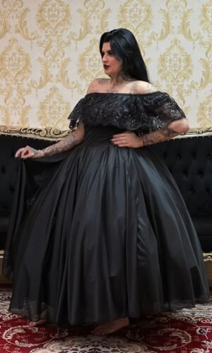 Blusa Babado Bordado Preto 207