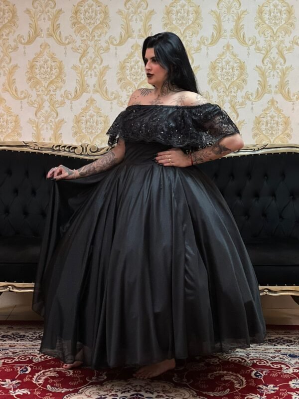 Blusa Babado Bordado Preto 207