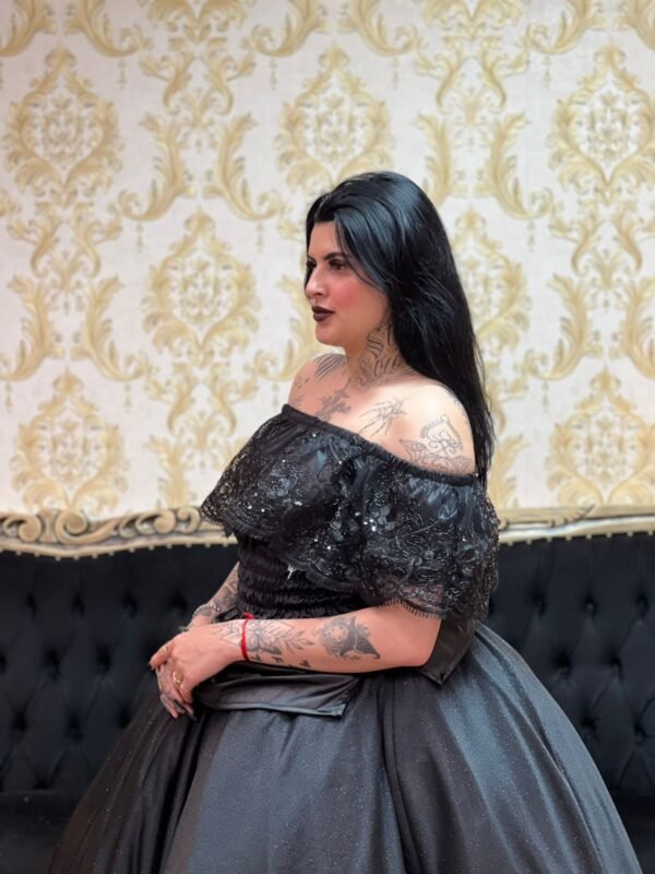 Blusa Babado Bordado Preto 207 - Imagem 3