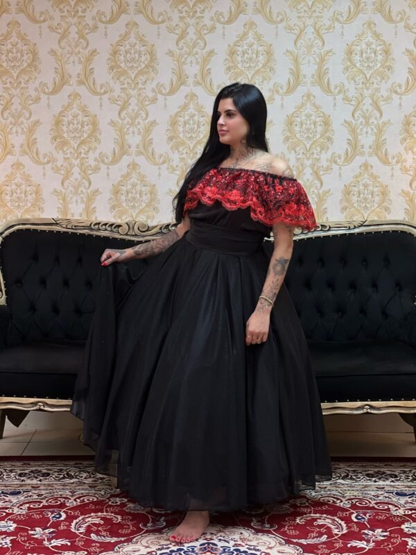 Blusa Babado Bordado Pto/Verm 210