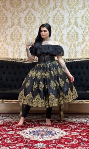 Blusa Babado Brilho Pto 214