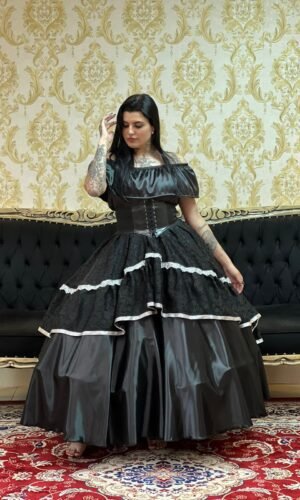 Blusa Babado Cetim Preto 248