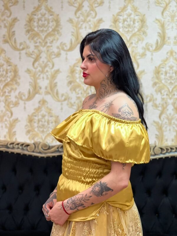 Blusa Babado Cetim Dourada 357 - Imagem 3