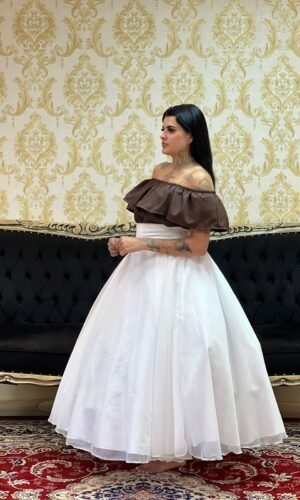 Blusa Babado Oxfor Marrom 901