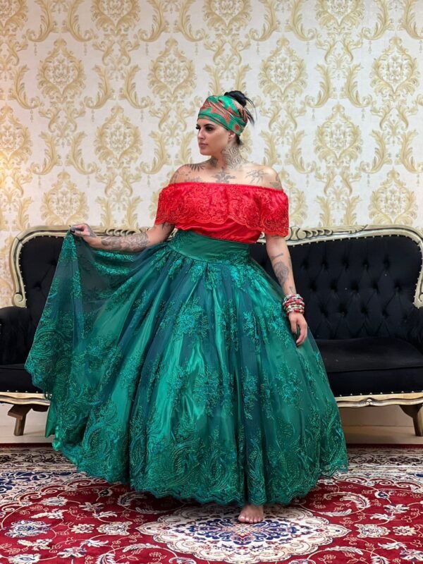 Saia Bordada Longa Verde 617