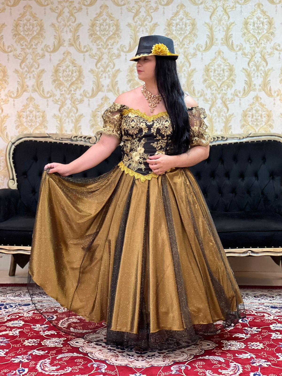 Corpete Bordado Preto/Dou 219