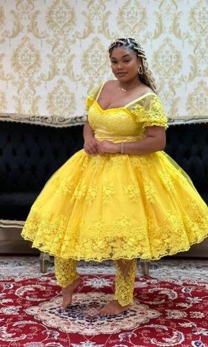 Saia Bordada Curta Amarela 345