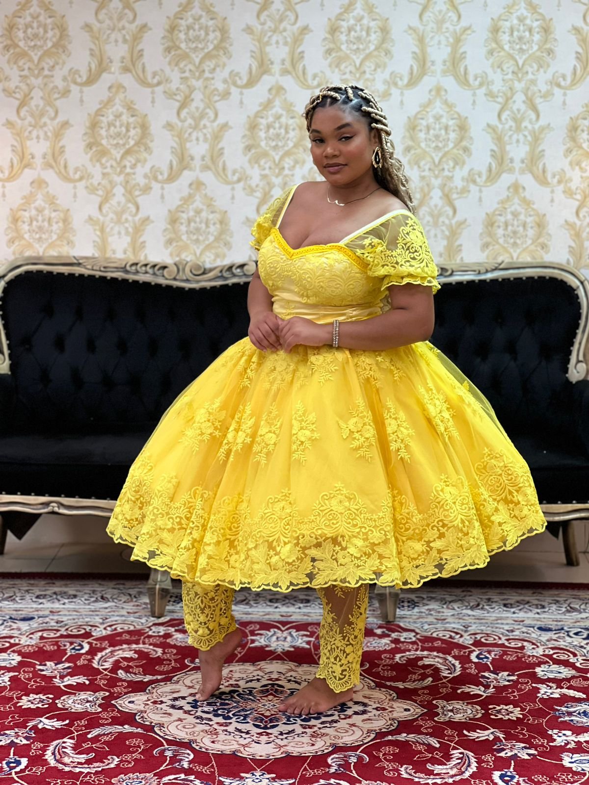 Saia Bordada Curta Amarela 345