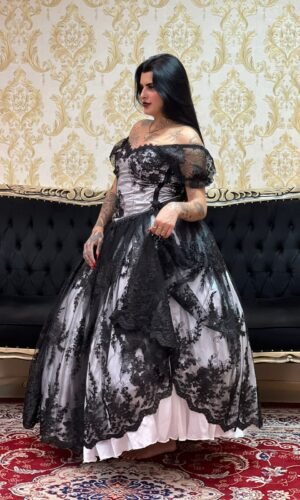 Saia Bordada Longa Bca/Preta 2070