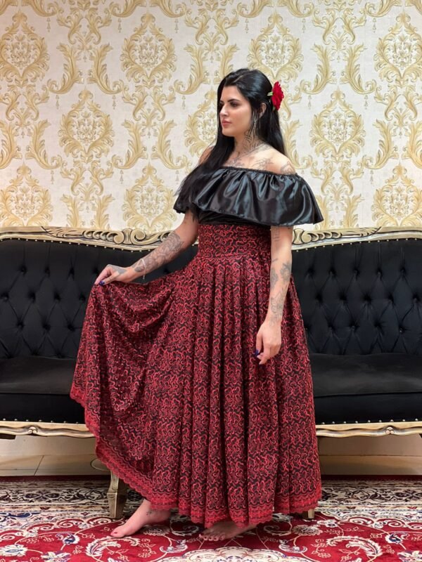 Saia Broderi Longa Pto/Verm 2168 - Imagem 3