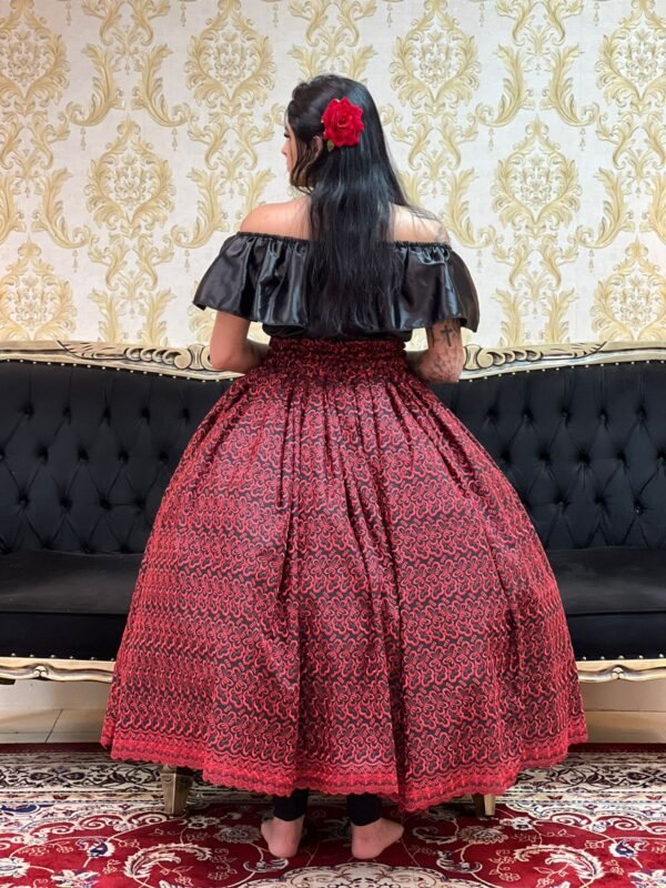 Saia Broderi Longa Pto/Verm 2168 - Imagem 4