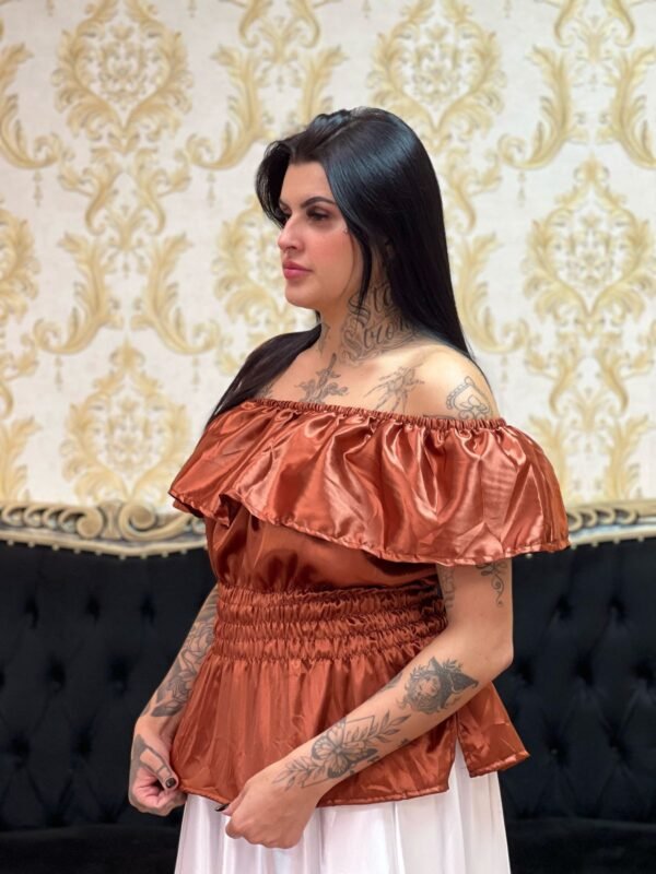 Blusa Babado Cetim Marrom 902 - Imagem 3