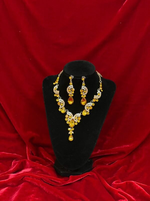 Conjunto Colar Pedras Dourado - Imagem 2