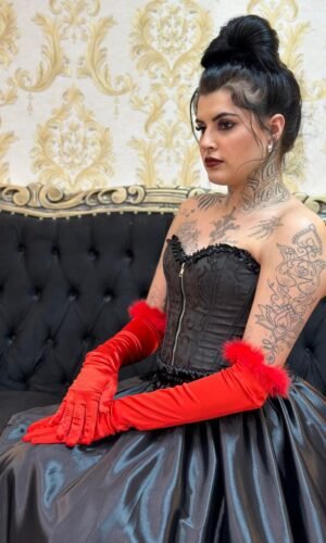 Luva Pompom Vermelha