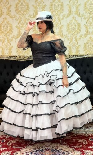 Corpete Bordado Preto 202