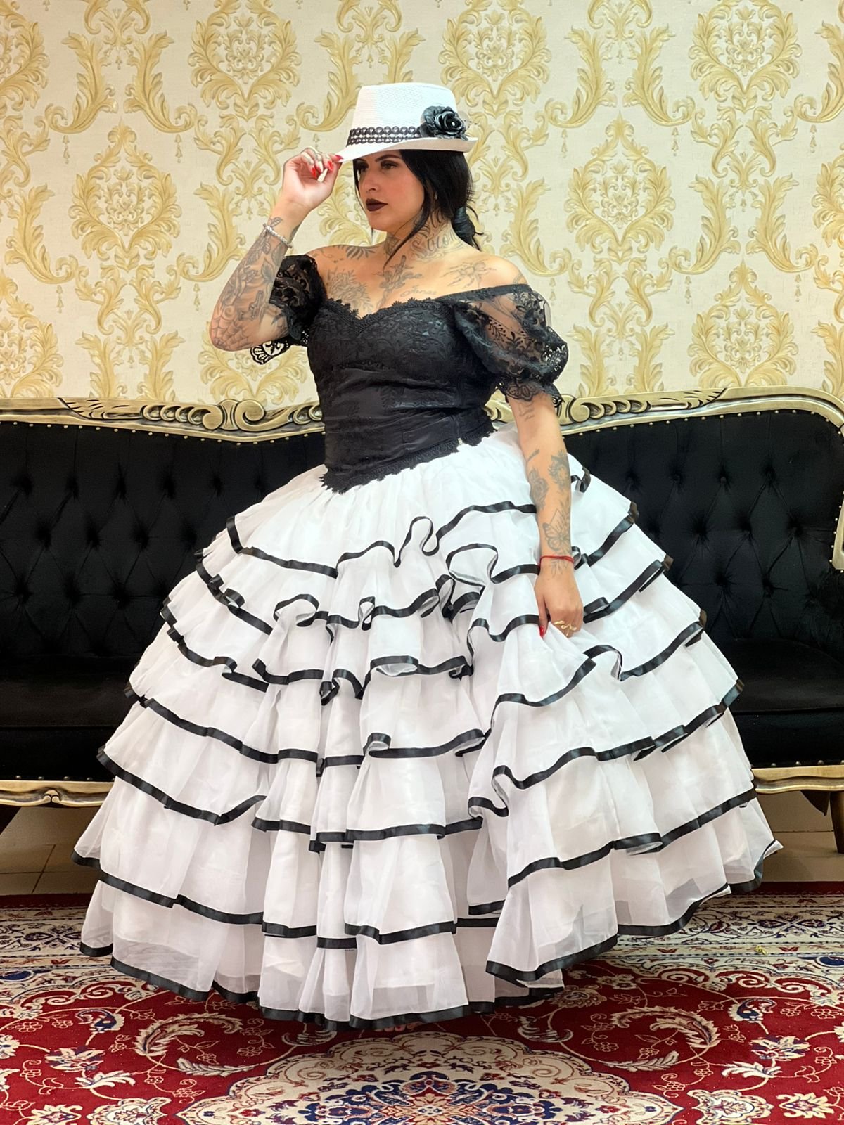 Corpete Bordado Preto 202