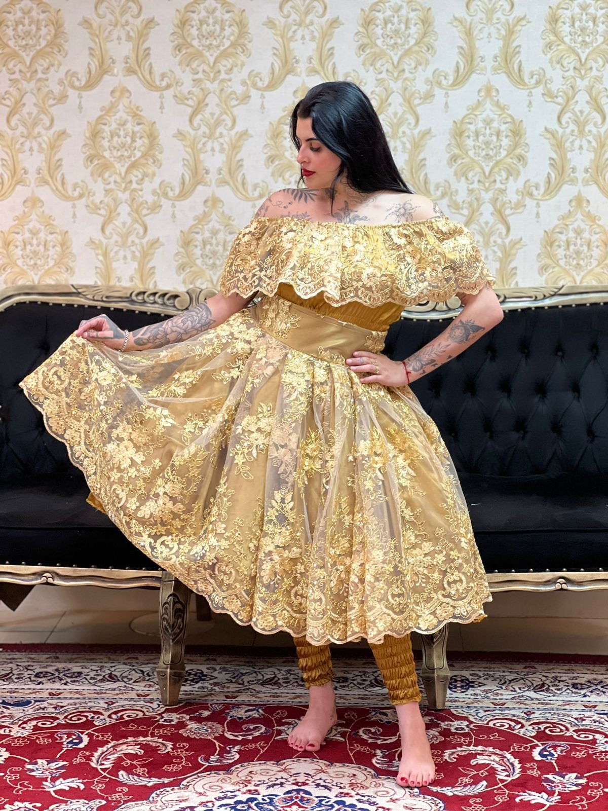 Blusa Babado Bordado Dourado 356