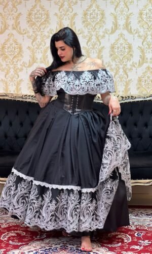 Saia 1 babado Voal/Tule Pto/Pta 2012