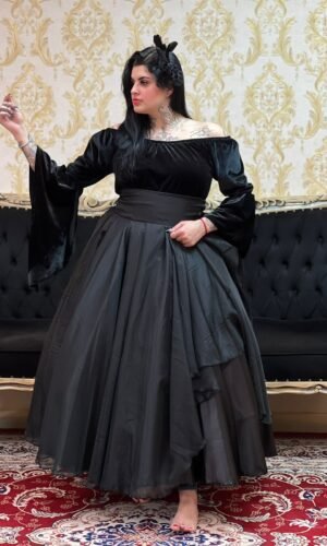 Blusa Mangão Veludo Preta 202