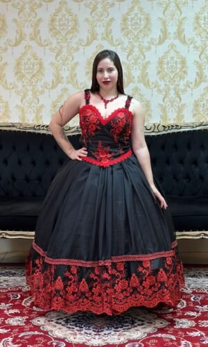 Corpete Decote V Preto/Verm 235