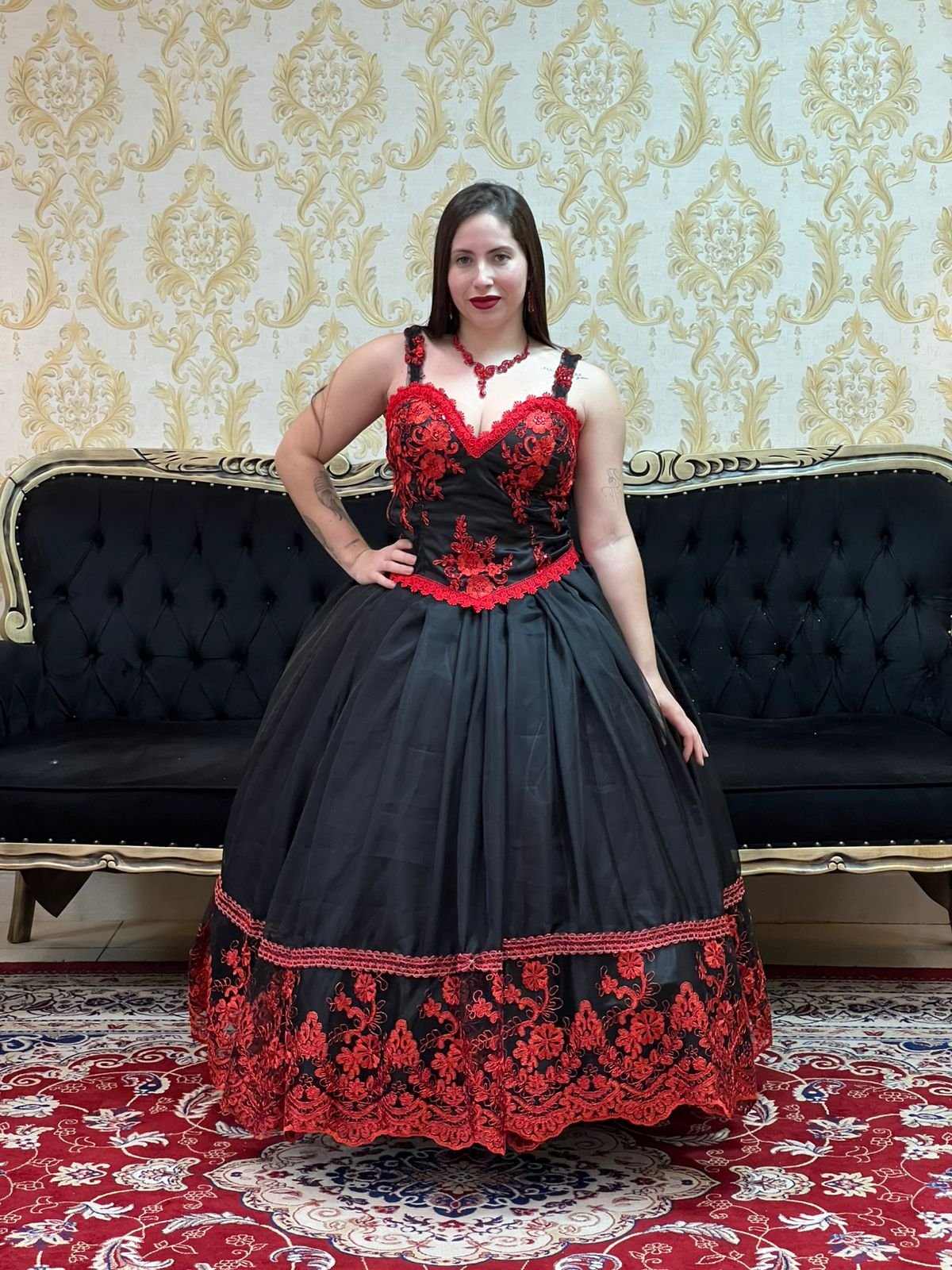 Corpete Decote V Preto/Verm 235