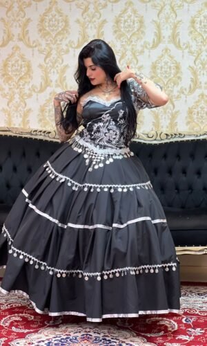 Saia Natasha Preto/Pta 2024