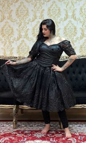 Saia Bordada Curta Preta 2278