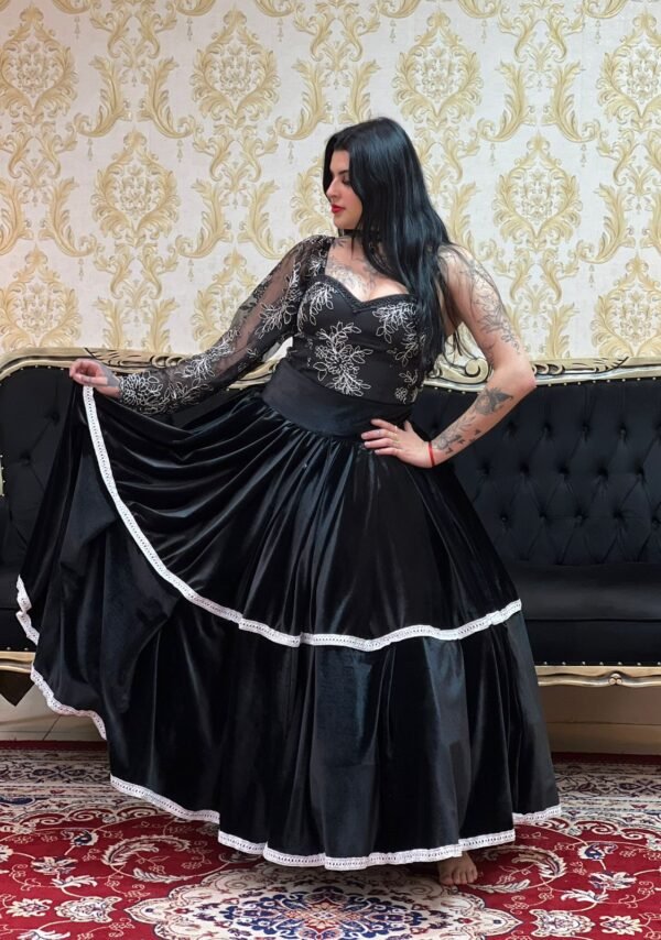 Saia Veludo Preto/Bco 2010 - Imagem 3