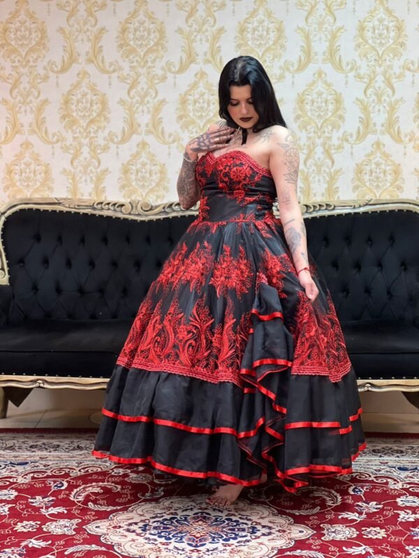 Saia Cabaré Preto/Verm 2100 - Imagem 2