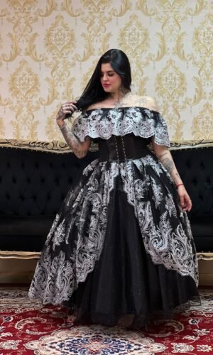 Saia Soberana Preta/Prata 2015