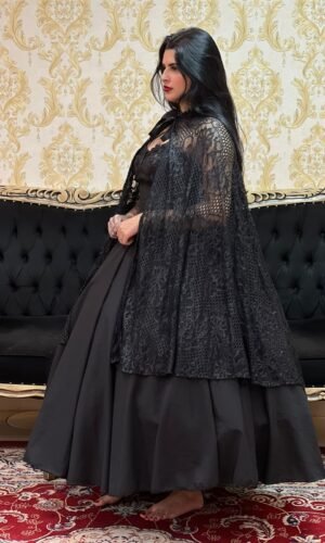 Capa Capuz Renda Preto