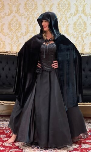 Capa Capuz Veludo Preta 046