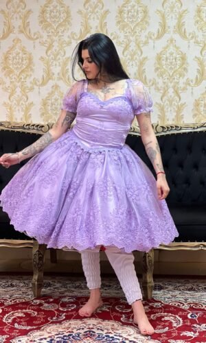 Corpete Bordado Lilas 510