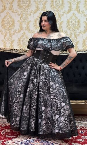 Blusa Babado Renda Bco/Preto 098