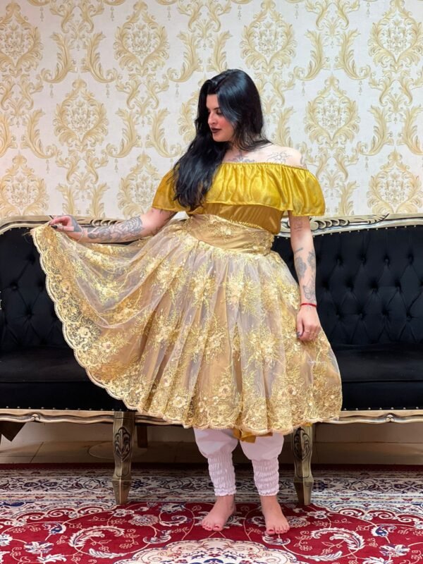 Blusa Babado Brilho Dourado 302