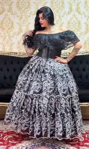 Saia Majestade Longa Preta/Prata 2029