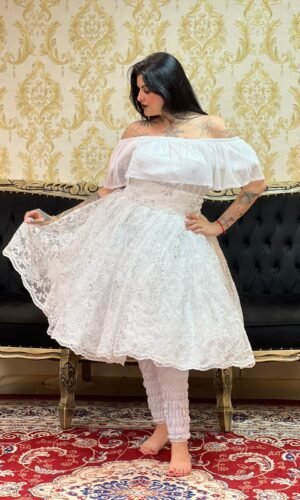 Saia Bordada Paete Curta Bco/Pta 039