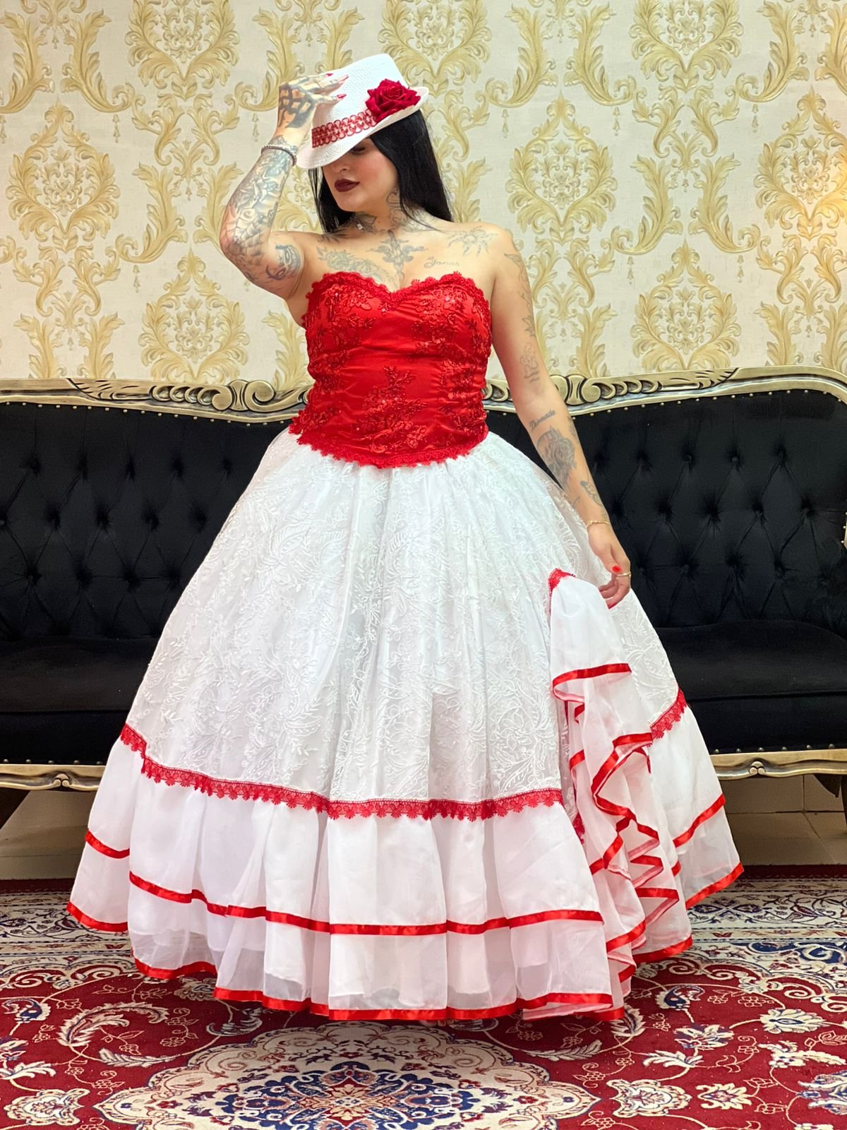 Saia Cabaré Branco/Vermelho 077