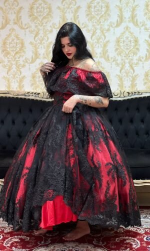 Blusa Babado Bordado Verm/Pto 159