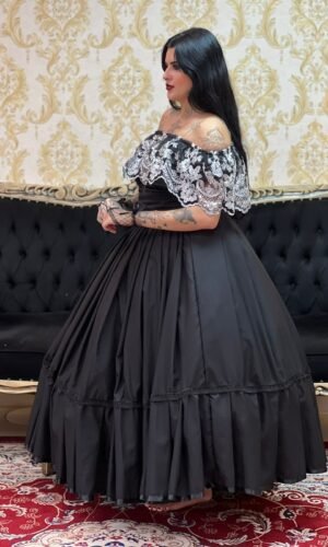 Blusa Babado Bordado Paetê Pto/Pta 228