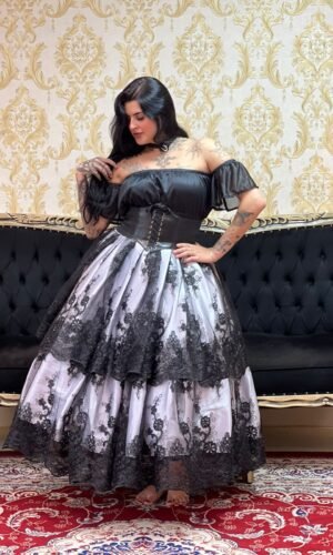 Saia Majestade Branca/Preta 2087