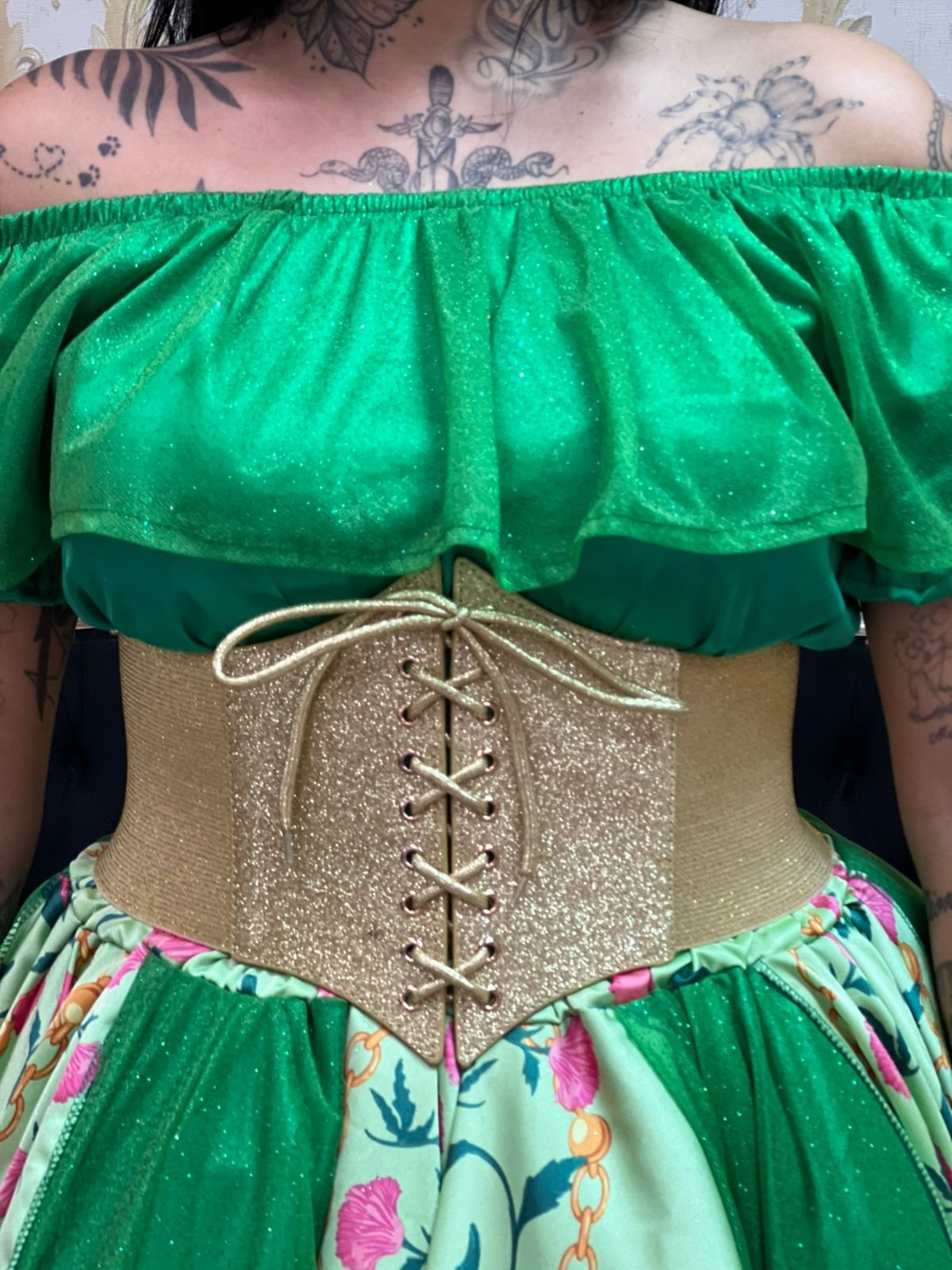 Cinto Corselet Brilho Dourado