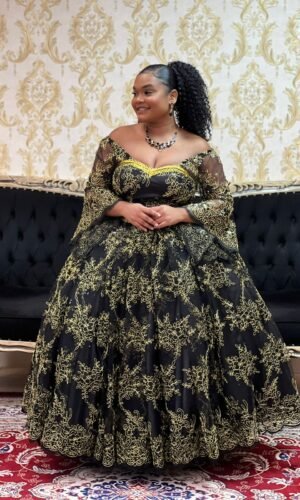 Saia Bordada Paete Longa Preto/Dou 2398