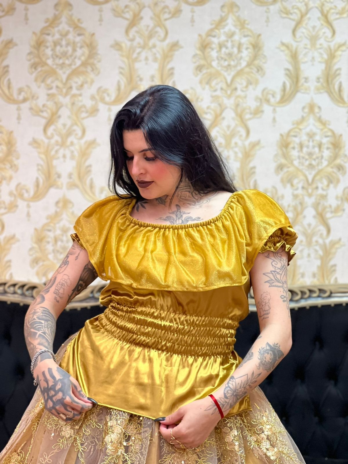 Blusa Babado Brilho Dourado 302