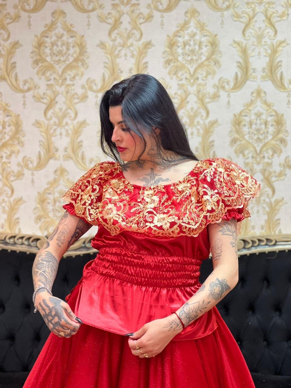 Blusa Babado Bordado Verm/Dou 100