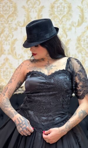Corpete Glamour Preto 210