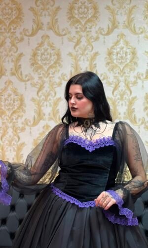 Corpete Encanto Preto/Roxo 254