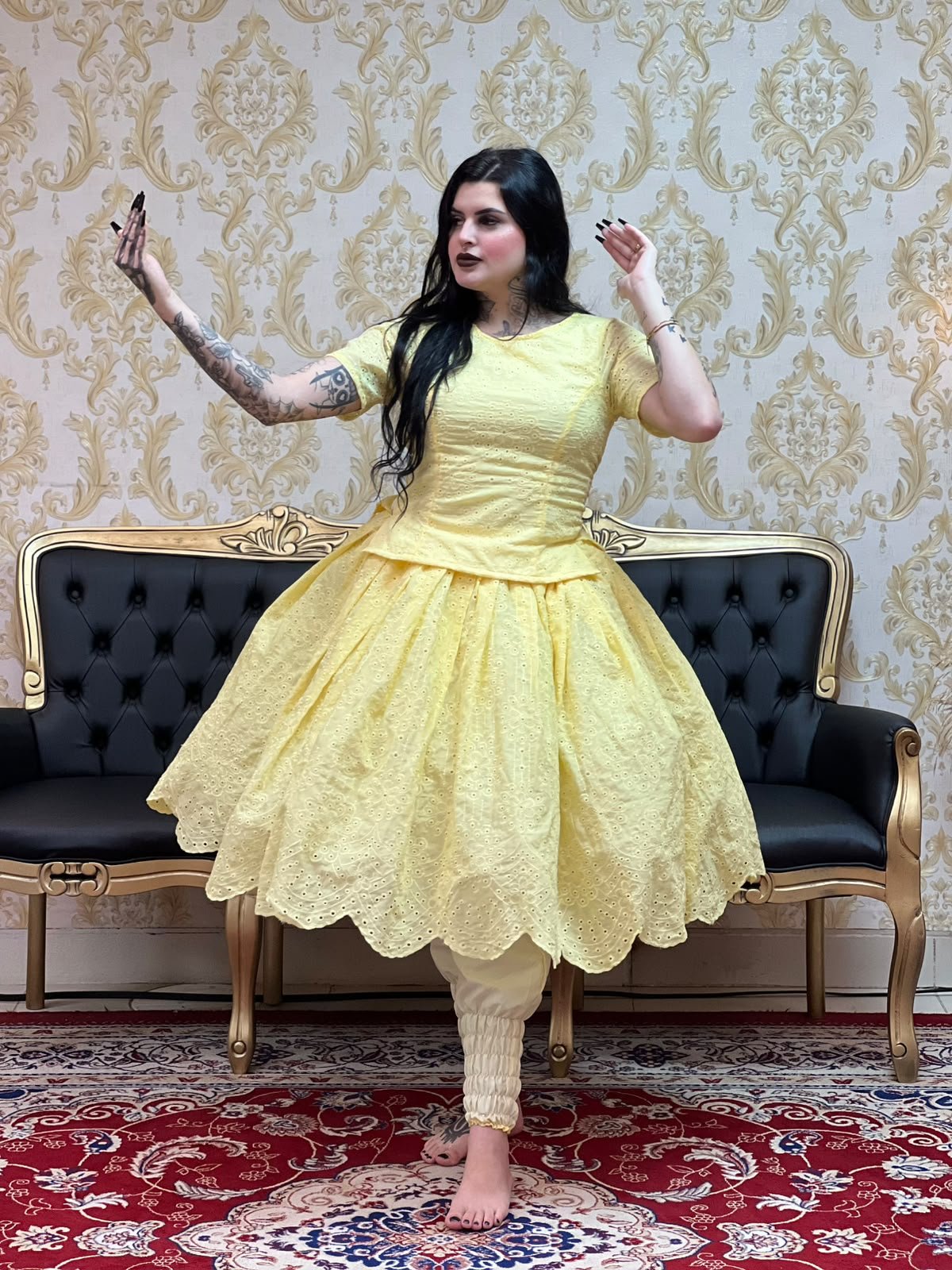 Bata Broderi Amarelo 306